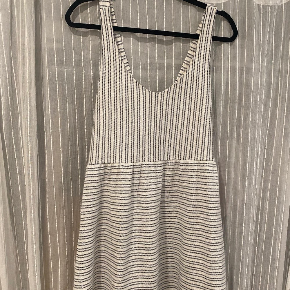 Loft dress size med
